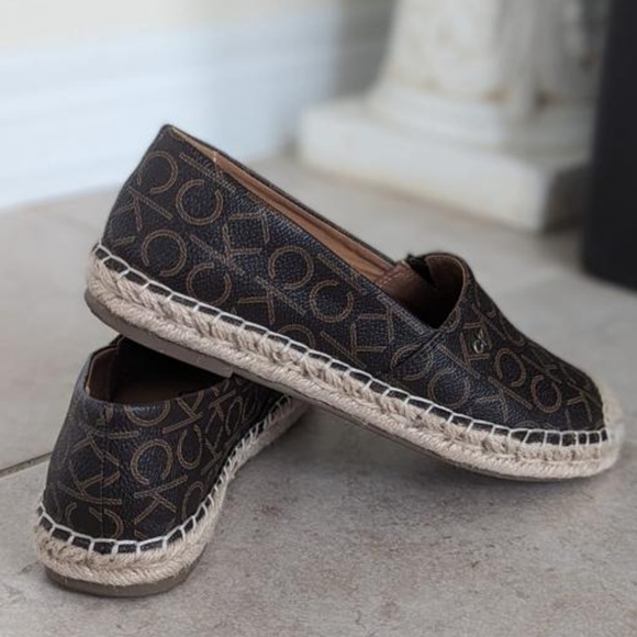 Calvin Klein Molly Monogram Espadrille Slip-On Flat - Picture 2 of 3